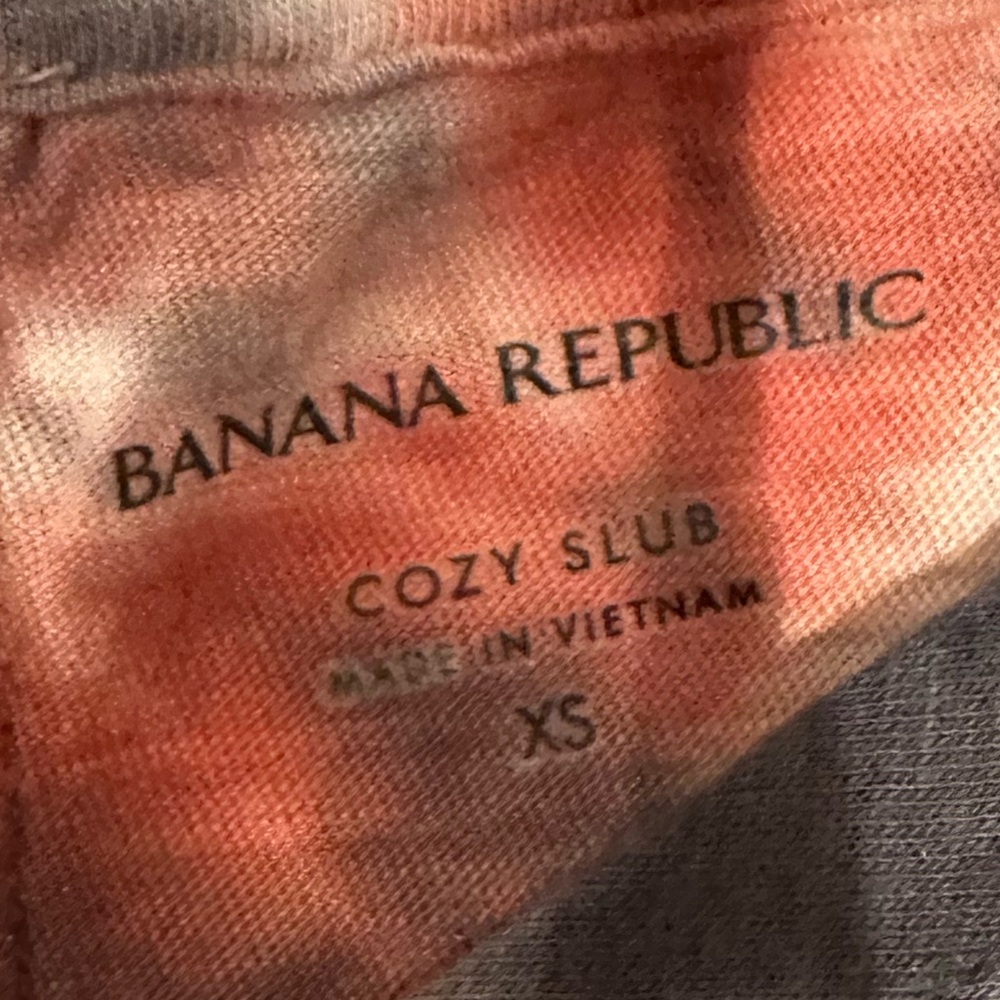 Banana Republic tie dye shirt, Size Small - Picture 3 of 5